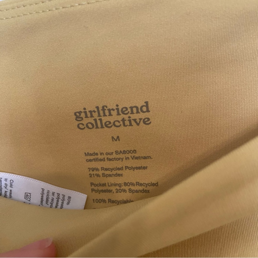 Girlfriend Collective compressive high rise crop leggings - Picture 4 of 5